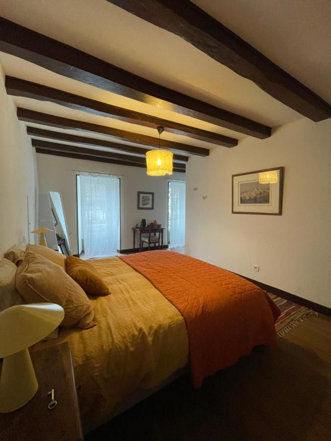 Auberge Du Boisne Villebois-Lavalette Exterior foto